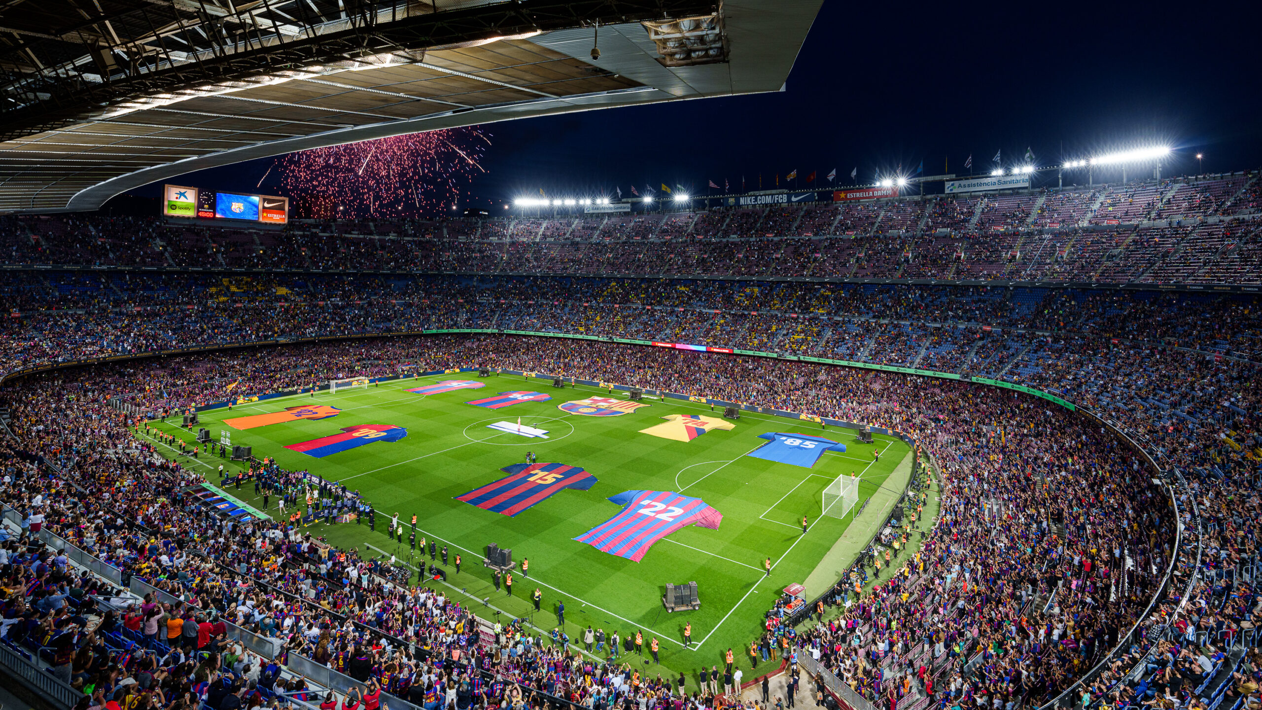 Celebración del FC Barcelona en el último partido disputado en el Spotify Camp Nou de la temporada 2022-2023.